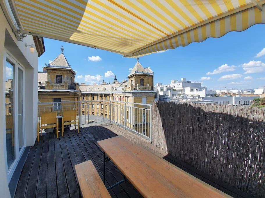 Beauty On The Rooftop With Ac And Rooftop Terrace Будапешт Екстер'єр фото